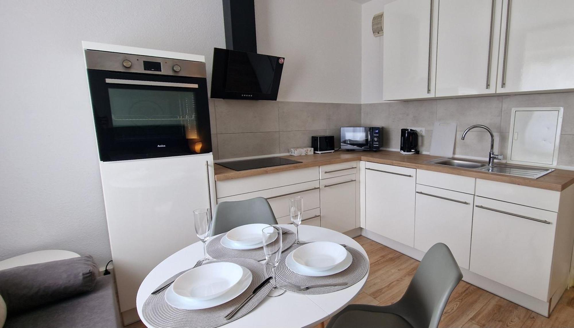 Zentrum Apartment - Oled Tv - Ps4 - Balkon - Parking Κέμνιτς Εξωτερικό φωτογραφία
